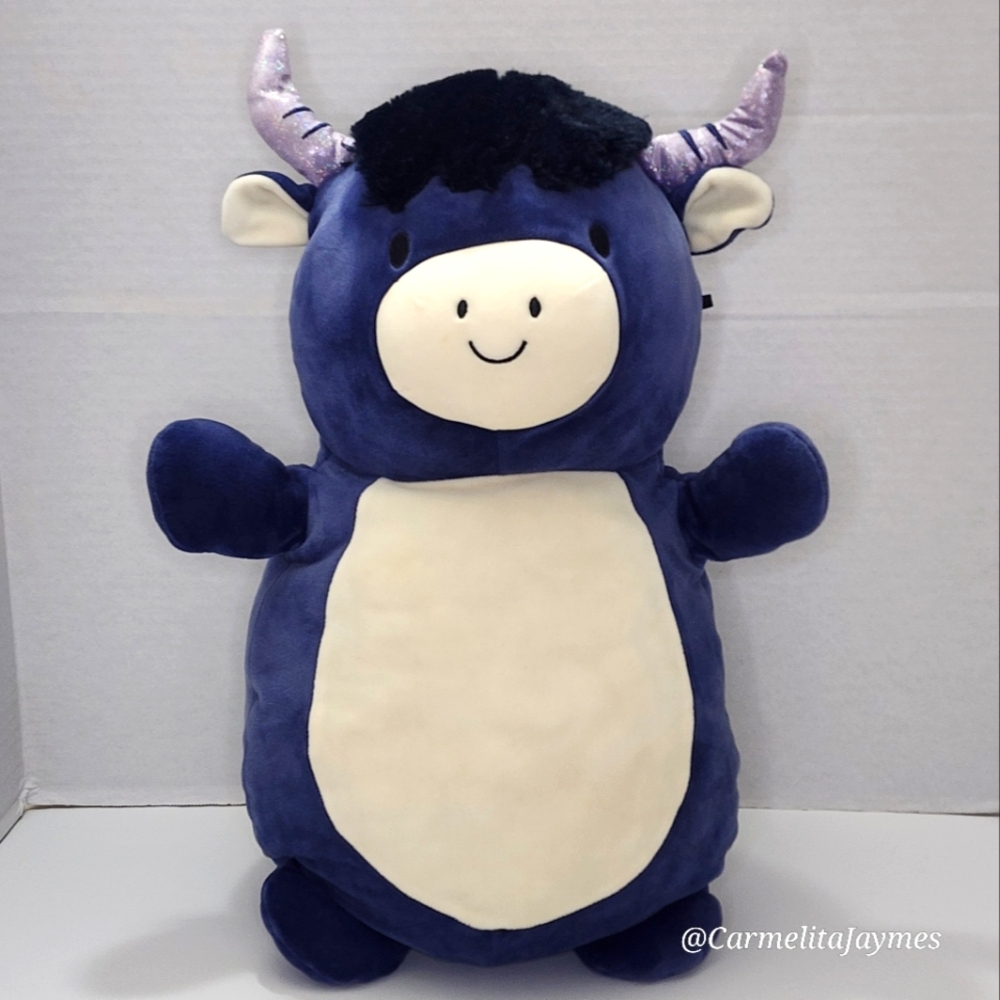 PERNI 18" Dark Blue Highland Cow HugMees Original Squishmallow NWOT